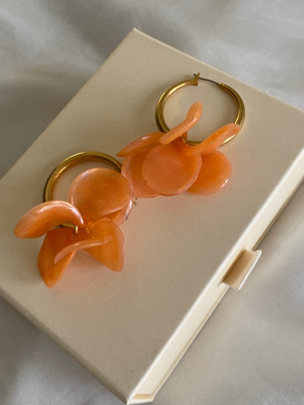 Sezane Flora Earrings in Frosted Peach NWT